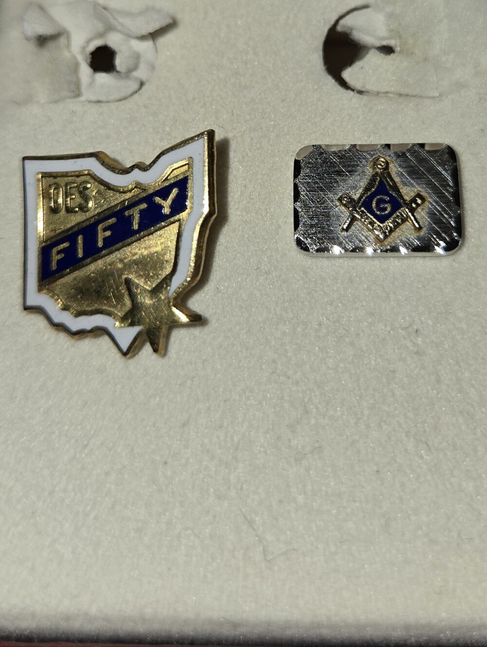 Vintage Freemason Pins Set/2